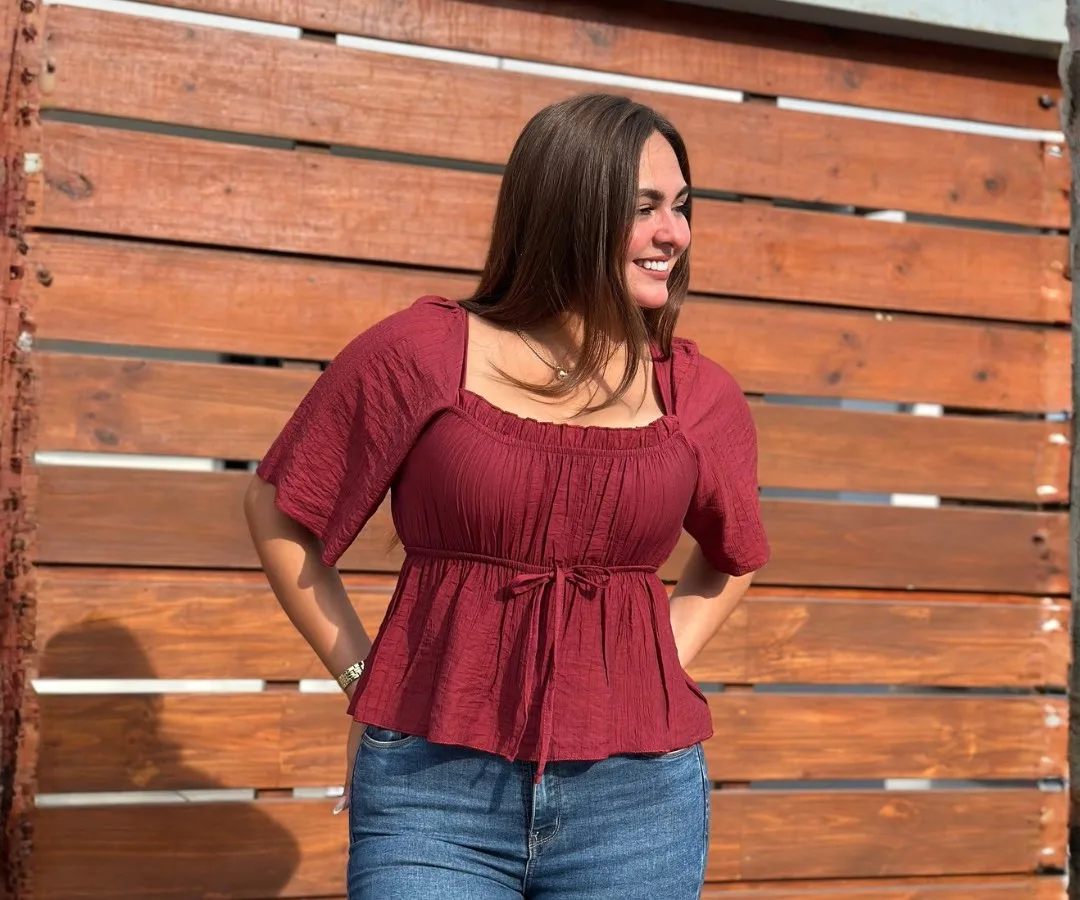 BLUSA PISCIS MANGA CORTA VINO